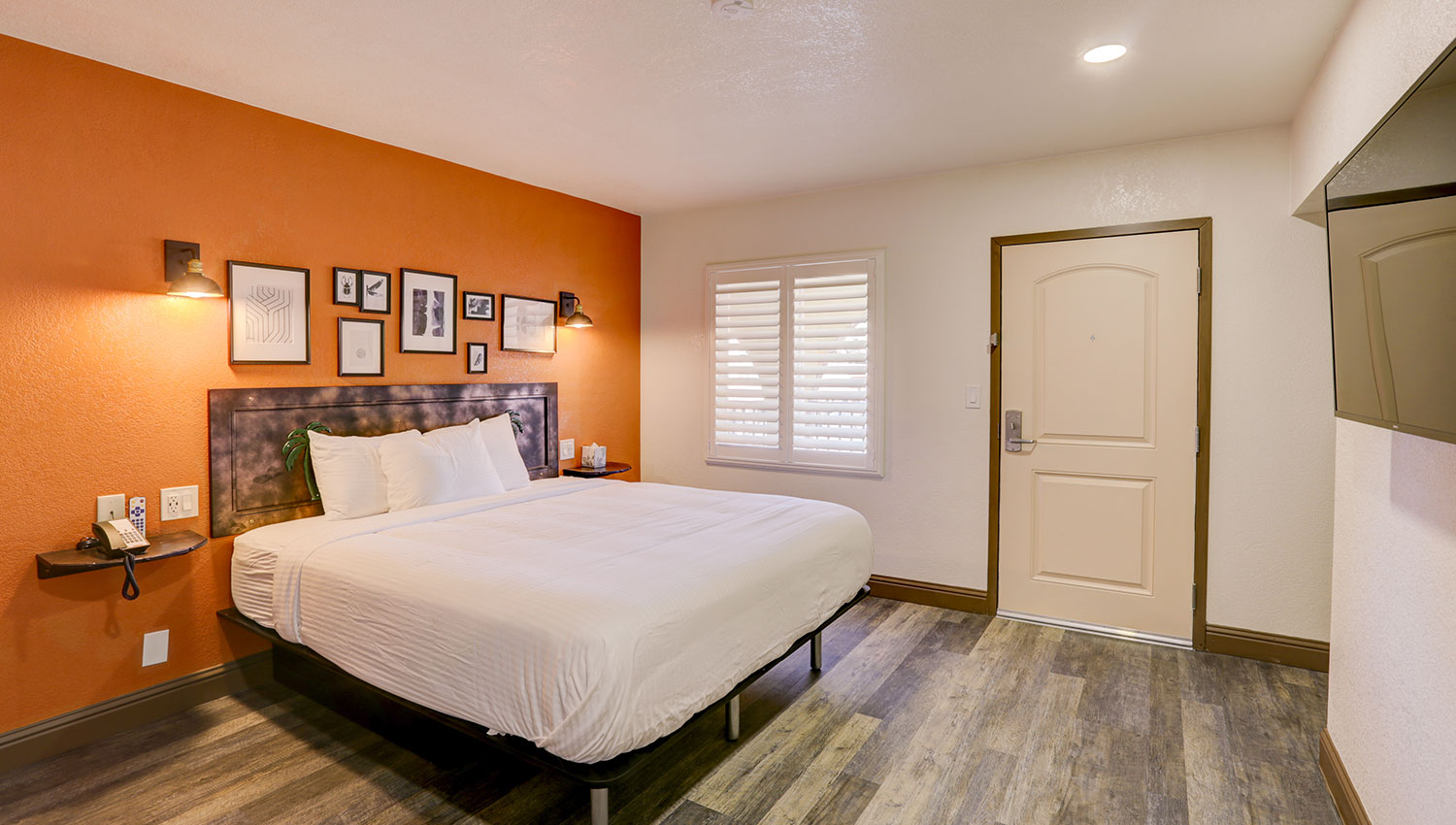 BOUTIQUE GUEST ROOMS LOCATED IN THE HEART OF SACRAMENTO